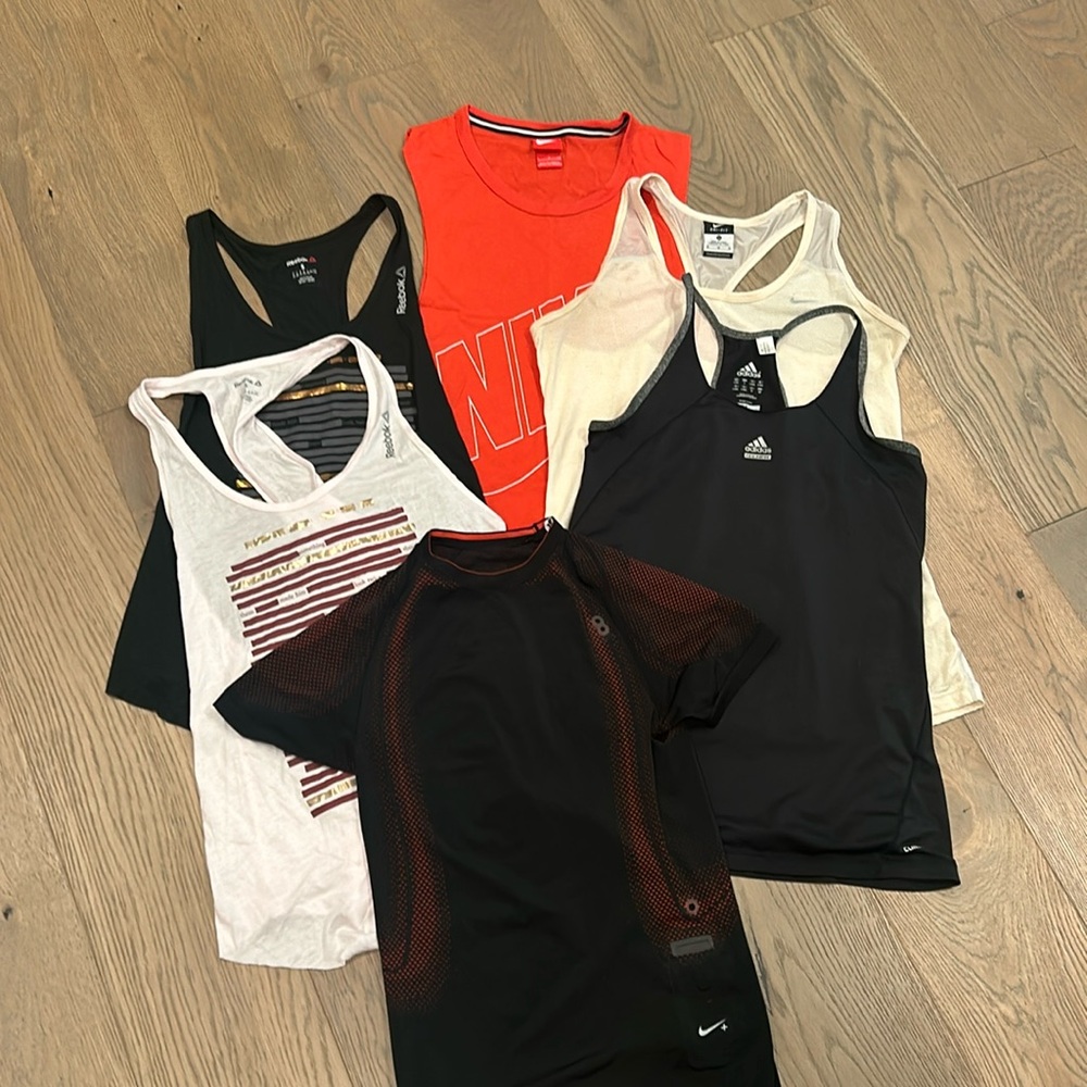 6pcs Nike/Addidas/Reebox tops